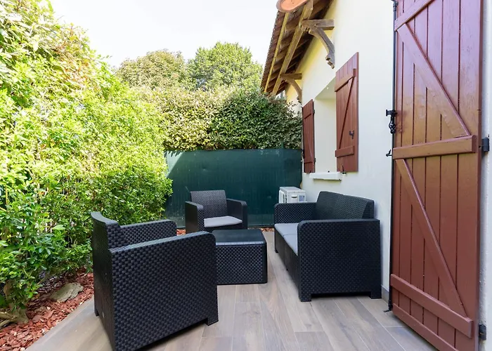 Suite Esbly, Jacuzzi, Terrasse, Disneyland