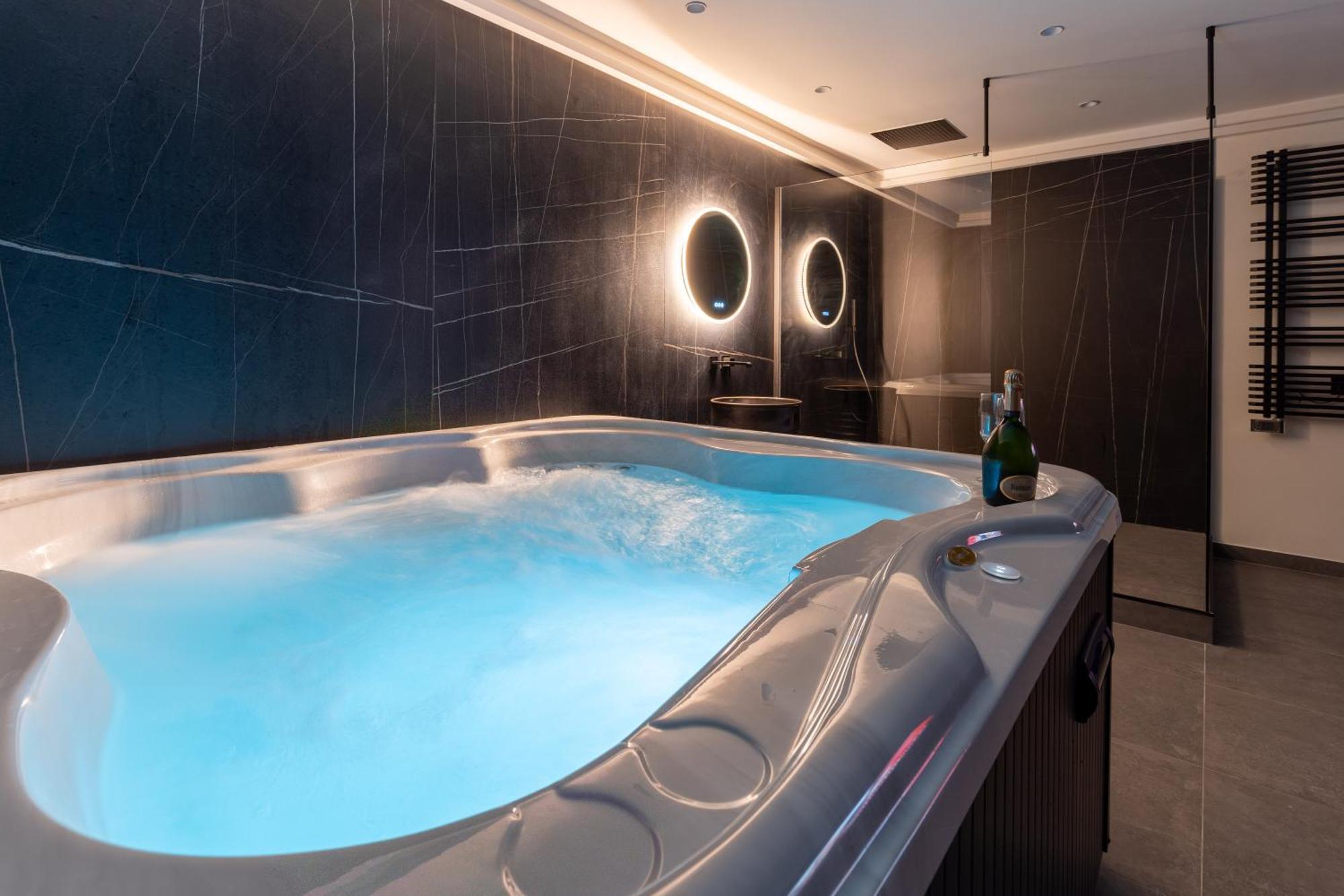 Esbly, Jacuzzi, Terrasse, Disneyland *
