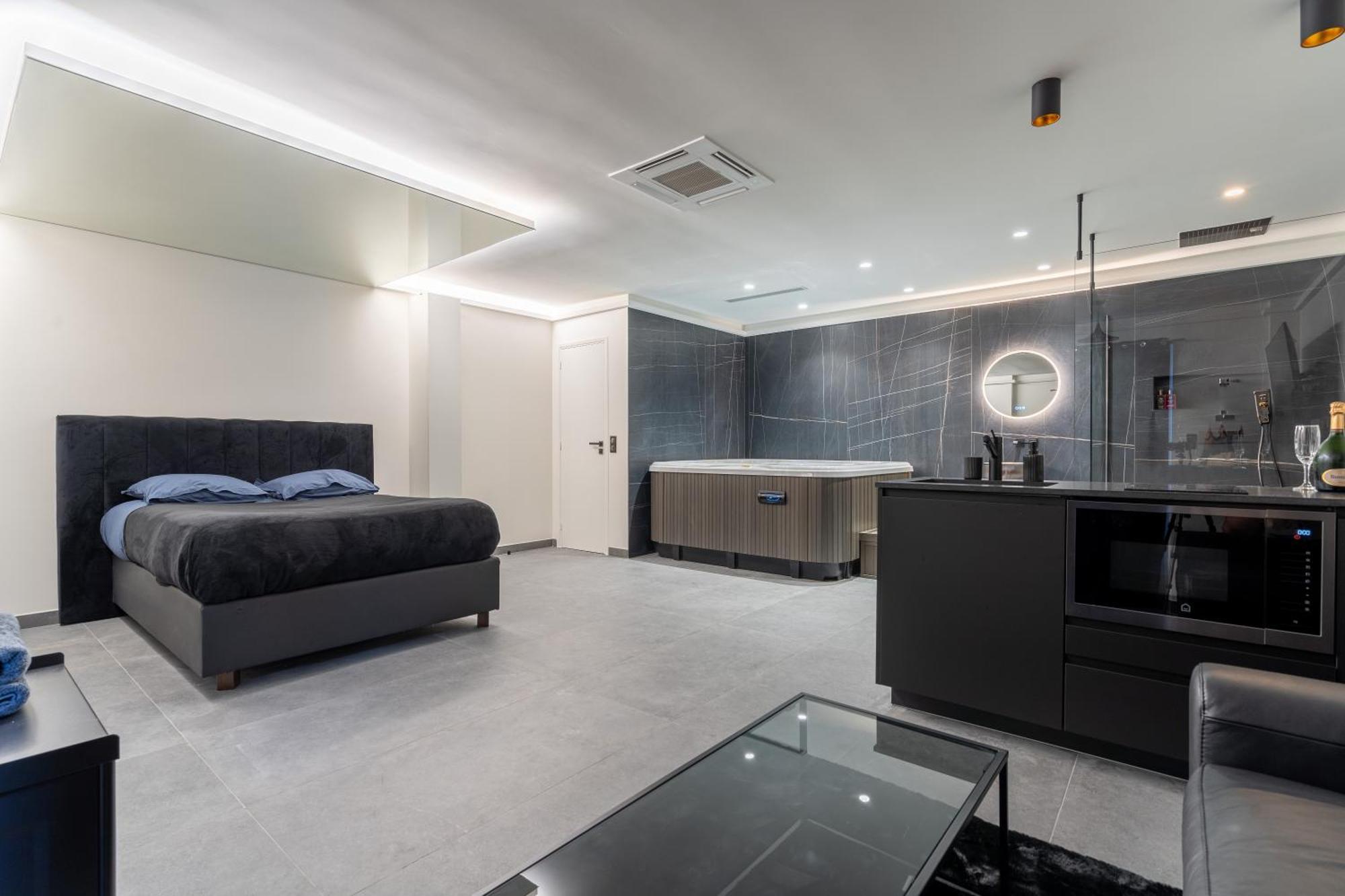 Apartment Esbly, Jacuzzi, Terrasse, Disneyland